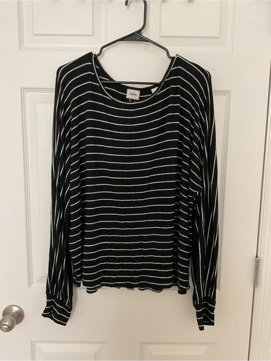 Daytrip Sweaters - Daytrip Black and White Striped Scoop-Neck Sweater